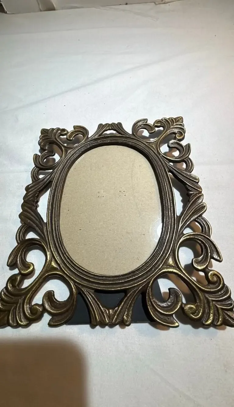 Vintage Ornate Brass Oval Picture Frame